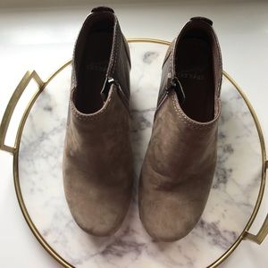 dansko susan nubuck leather wedge bootie
